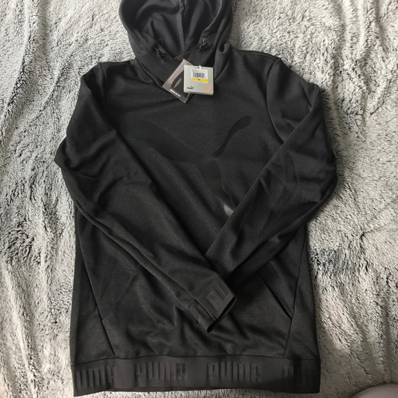 Puma sweater - Picture 1 of 2